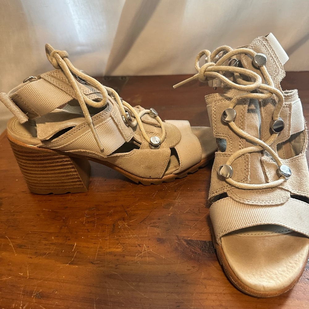 Sorel Nadia Laced Tan Heeled Sandals